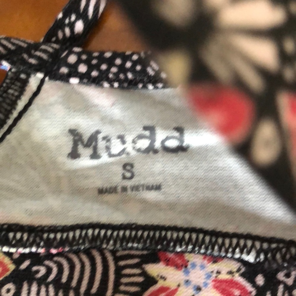 4 Bralettes - image 3